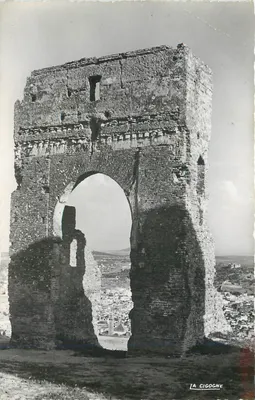 A Cegonha — Vestígio dos Túmulos Métemides — Edição «A Cegonha», André Lecointe, Casablanca