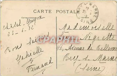 Châtelguyon — Vista geral sul-oriental — 'La Concentração' — L'Auvergne, Puy-de-Dôme — 679 — Verso