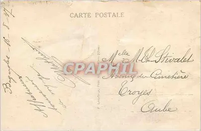 Bagnoles-de-l'Orne — Cortile dell'istituto termale — editore P. Leuÿs (Pon-Orne) — Verso