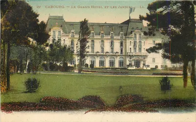 Cabourg — O Grande Hotel e os Jardins — LL