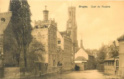 Bruges. Quai do Rosário. — Vista do canal com a torre da Igreja de São Martinho no fundo — editor não identificado, número de série não visível