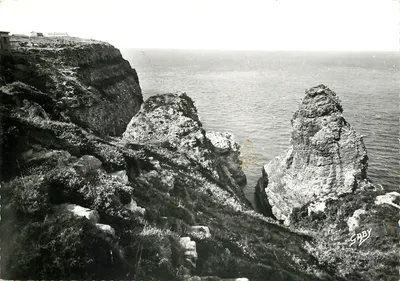 Cap Fréhel (C.-du-N.) — As falésias e rochedos da pequena e grande Fauconnière — Edições Gaby