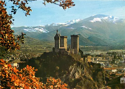 Castelo forte dos Condes de Foix — séculos XI a XIV — Éditions d'Art Toulouse