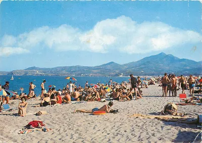 Argeles-sur-Mer — A Praia. Les Alberes — Edições S. Audurapes