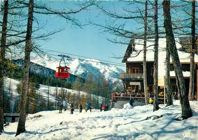 Hargnat — Estação de teleférico nevada — Mexichrome