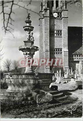Saint-Jean-du-Doigt — Fonte monumental do século XV — Editor de Arte Jos, Châteaulin