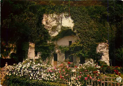 Val de Loire pitoresco — Habitações no Rocher — editor AS, n°44