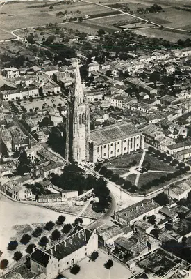Marennes (Charente-Maritime) — A Igreja — Edição R. DERNY, Rochefort-sur-Mer