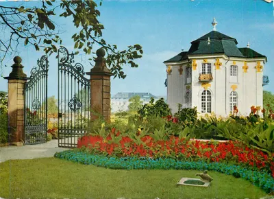 Pagodenburg (Baden) — vista da villa com jardim e portão — editor Cramers, n° 503