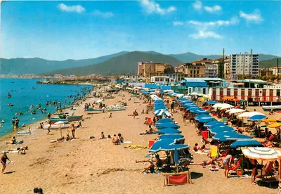 Savona — A praia — Rivier Vision