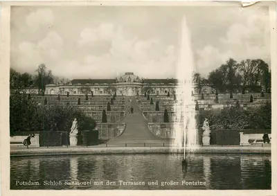 Potsdam. Castelo Sanssouci com as Terrasses e Grande Fonte — Fotografia Autêntica, Editora E. Munier, Número 2316