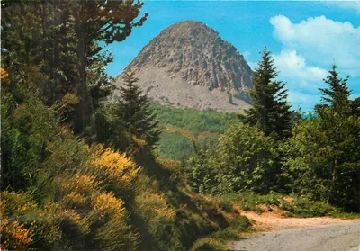 O Mont Gerbier de Joncs — Fonte da Loire — Éditions J. Cellard
