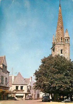 Plougasnou — Praça da Igreja — Edição de Arte Jack