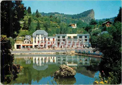 Jezioro Chambon i Szczelina Marais — Auvergne — Wydawnictwo Grenoble