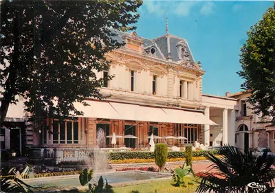 O Casino em Lamalou-les-Bains (Hérault) — editor Cinq