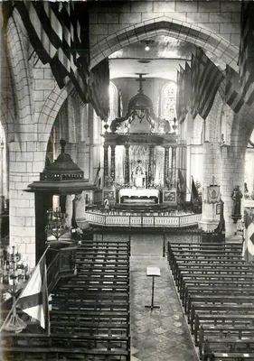 Igreja de São Martinho de Château-Meuse — antes do incêndio — Edições A. Pillat, Château-Meuse