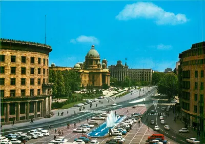 Praça da Revolução — Belgrado — editor Stručna štampa, n°29