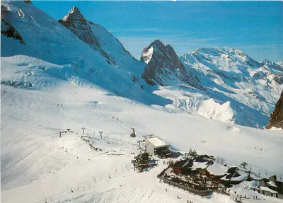 Tignes — Saída do teleférico da Grande Motte — Edições e Impressões Combier / Mâcon