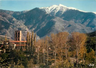 Saint-Michel-de-Cuxa — e o maciço do Canigou (alt. 2785 m.) — Edição Moderna, Limoges, n° 66/109