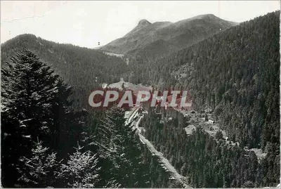 Le Lioran (Cantal) — altitude 1.120 m — Éditions Bos Arrilliac