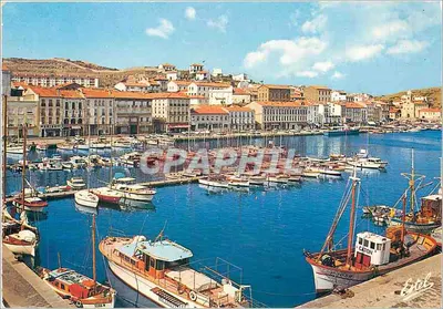 Port-Vendres — A vista do porto de recreio — Edições ESTEL