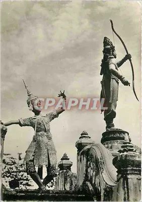 Dançarino tailandês — estátua de guerreiro com arco