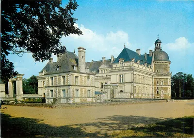Castelo de Serrant — Saint-Georges-sur-Loire — editor M. Chretien & Fils, Lyon