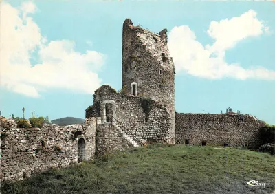 Aurignac (31) — Castelo feudal, o Donjon — Cinq
