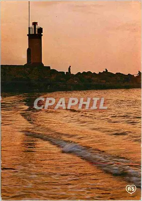 Luz do sol — farol sobre rochedos — APA-POUX & COEUR