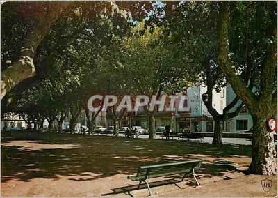 Place de Serignan — vista arborizada com banco — Sociedade das Cartas Postais APA