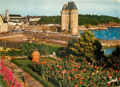A Torre Solidor — Saint-Servan, Costa da Esmeralda — Edições de Arte 'Jack' n°480