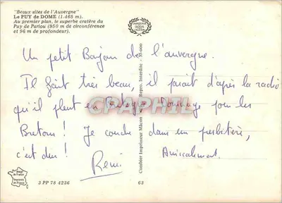 ले पूय डी पेरियू — पहले तल पर, अद्भुत ज्वालामुखी के छेद — क्लोड जेलॉन प्रिंटिंग प्रेस — पीछे