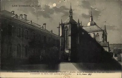 Remiremont - Hotel de Ville e Abside da Igreja, à direita, no longe o Forte do Parmont — B. F., PARIS