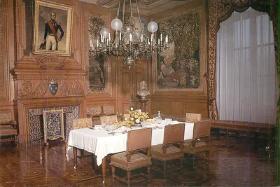 Castelo de Eu - Normandia — A Sala de Jantar da Família — Studio SPIRA N° 2