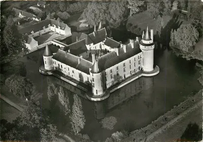 Castelo do Plessis-Bourré — Anjou — Século XV — Photo Anciers