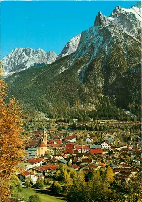 Mittenwald/Oberbayern — widok na zachód na szczyty Karwendelspitze, Viererspitze i Wörner — E. Feldbauer, Forststraße 10, 8022 Ottobrunn bei München