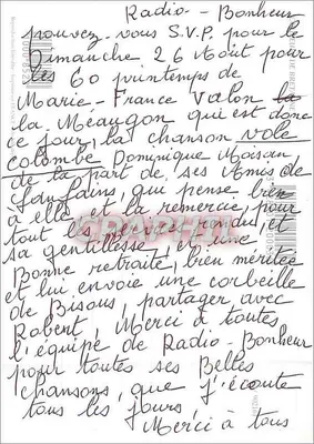 Plage bretonne — vagues et falaise — editor no visible — Reverso