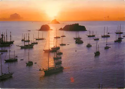 Saint-Barthélemy — Pôr do sol na ense de Public — Edições Gouguenheim