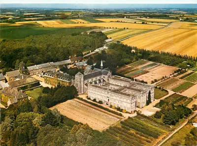 Abadia de Timadeuc — Vista aérea — Edição da Abadia de Timadeuc, n° 6524