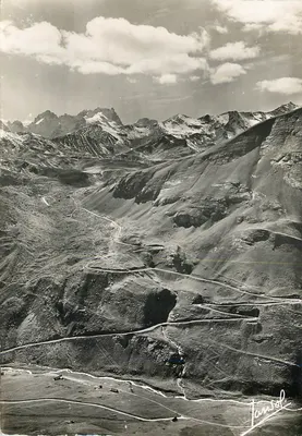 Montanhas da Savóia — Maureienne. Os curvas do Gallibier dominadas pela Meije (3883 m.) — Edições Fotográficas JANSOL, Chambéry (Savóia)