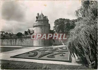 Os Jardins e a Torre do Connétable — Vannes (Morbihan) — Éditions d'Art Française