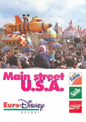 Parada na Main Street U.S.A. — Euro Disney Resort