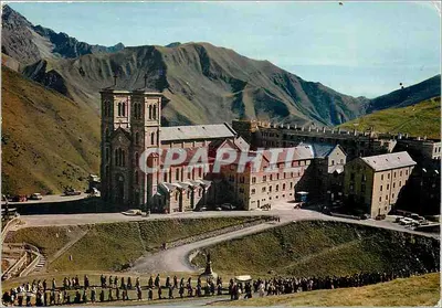 Notre-Dame de la Salette — Świątynia i pielgrzymka — Lumicap, Paryż-15