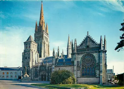 Le Folgoët — A Basílica Nossa Senhora (século XV) — Edições de Arte Jos Châteaullin, n° B 321