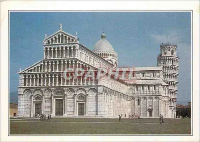 Pisa — O Duomo e a torre inclinada — Graphphil