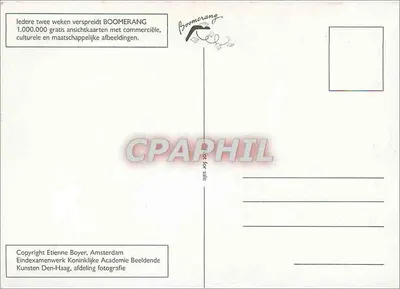 Donna e due gatti — scena intima — Edizione Boomerang — Verso