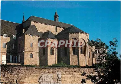 A abside da igreja — Meymac (Corrèze) — Les Éditions du Gabier