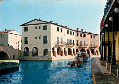 Costa Azul - Port-Grimaud — Cidade Lacustre, projeto de François Spoerry — Impressor Combier