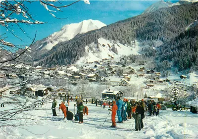 Les Contamines Montjoie — Ogólny widok stacji i Vorassay z Nivorin — Wydawnictwo