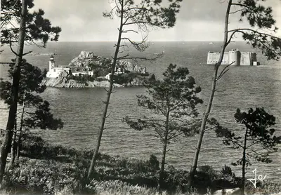 Carantec (Finistère) — A Ilha Louet e o castelo do Touro — Edições d'Art Morlaix, n°1294